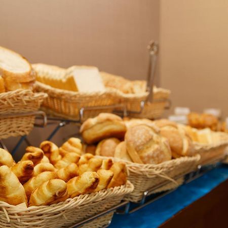 Hotel Santa Rosa, Blue Hoteles 기욘 외부 사진