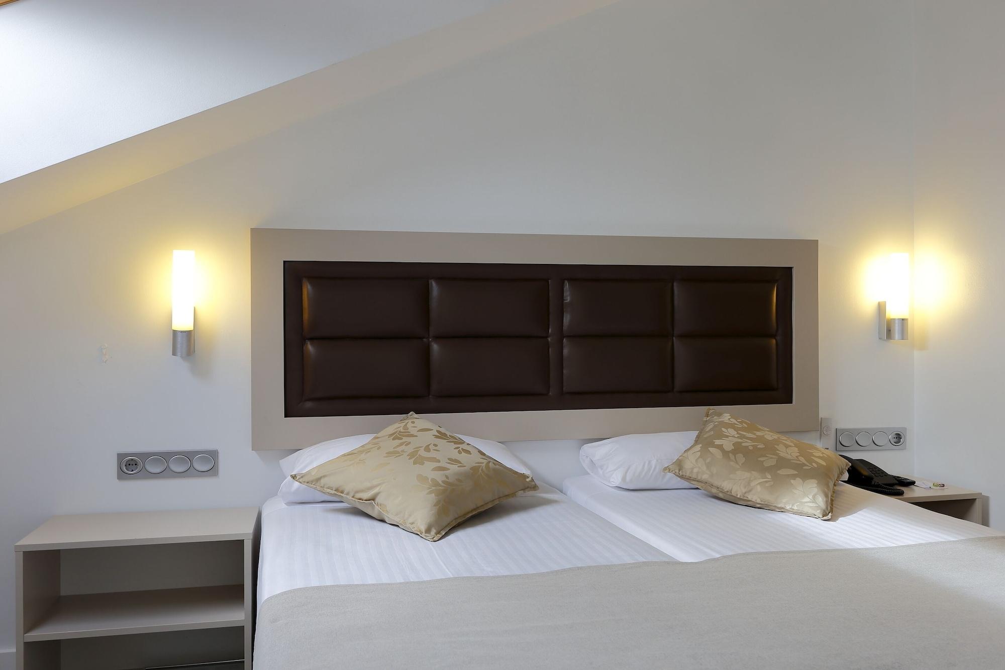 Hotel Santa Rosa, Blue Hoteles 기욘 외부 사진