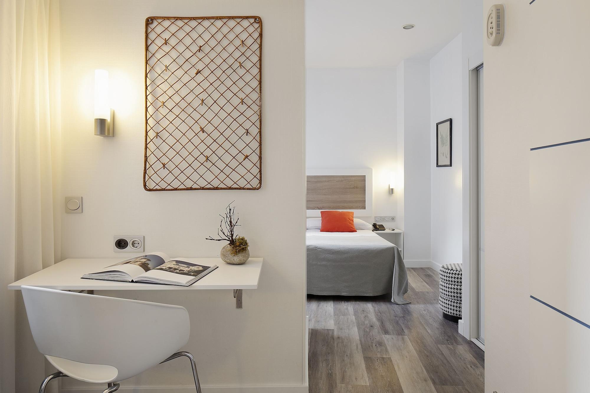 Hotel Santa Rosa, Blue Hoteles 기욘 외부 사진